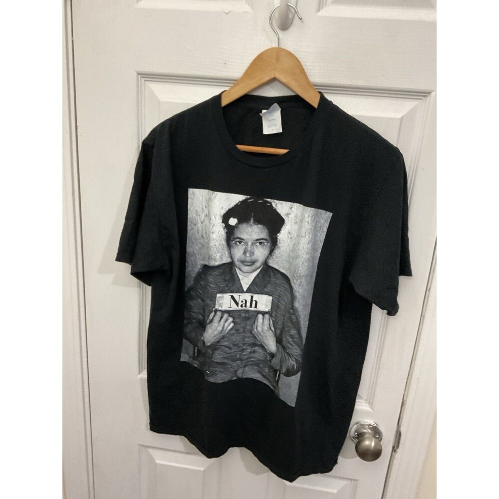 Port & Company Black Graphic T-Shirt 'Nah' Meme Print Size L